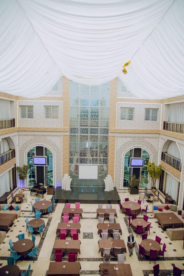 Caspian Ulduz Hotel Baku Bagian luar foto
